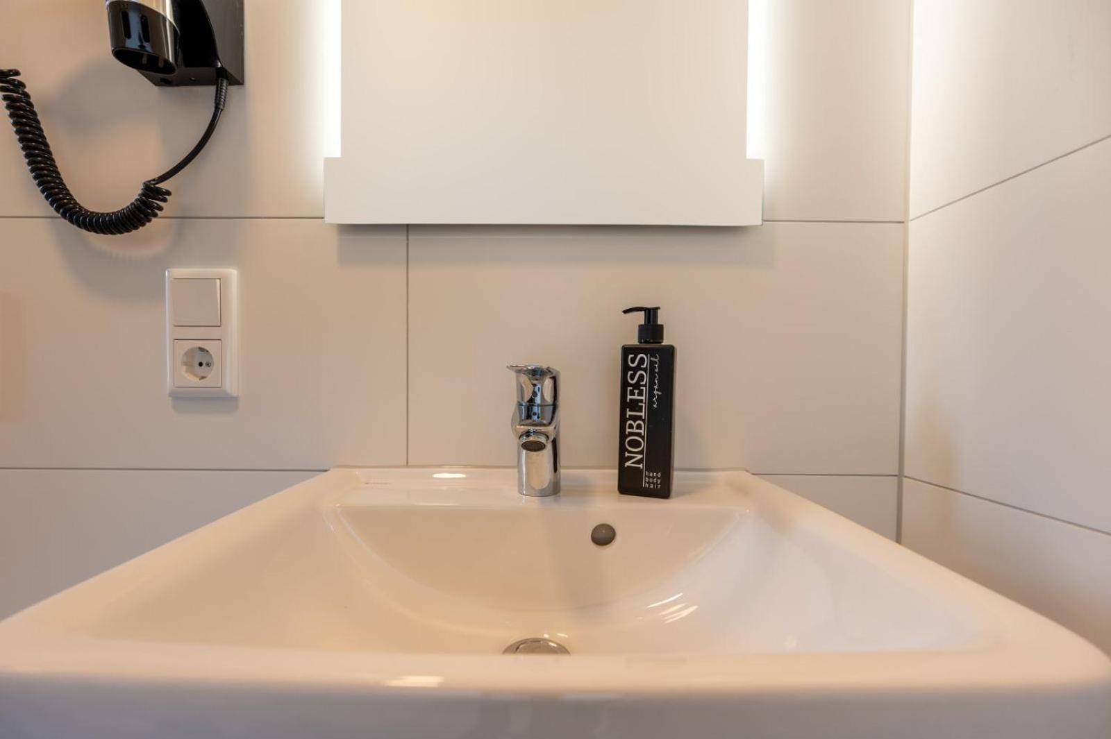 Altstadt Apartments Worth am Main ภายนอก รูปภาพ